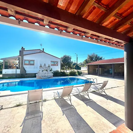 Super House With Pool In Sintra Сasa de vacaciones