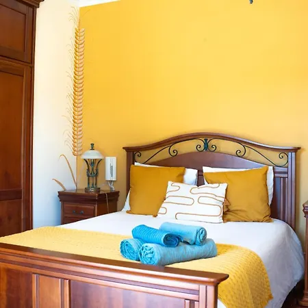 Сasa de vacaciones Super House With Pool In Sintra Terrugem
